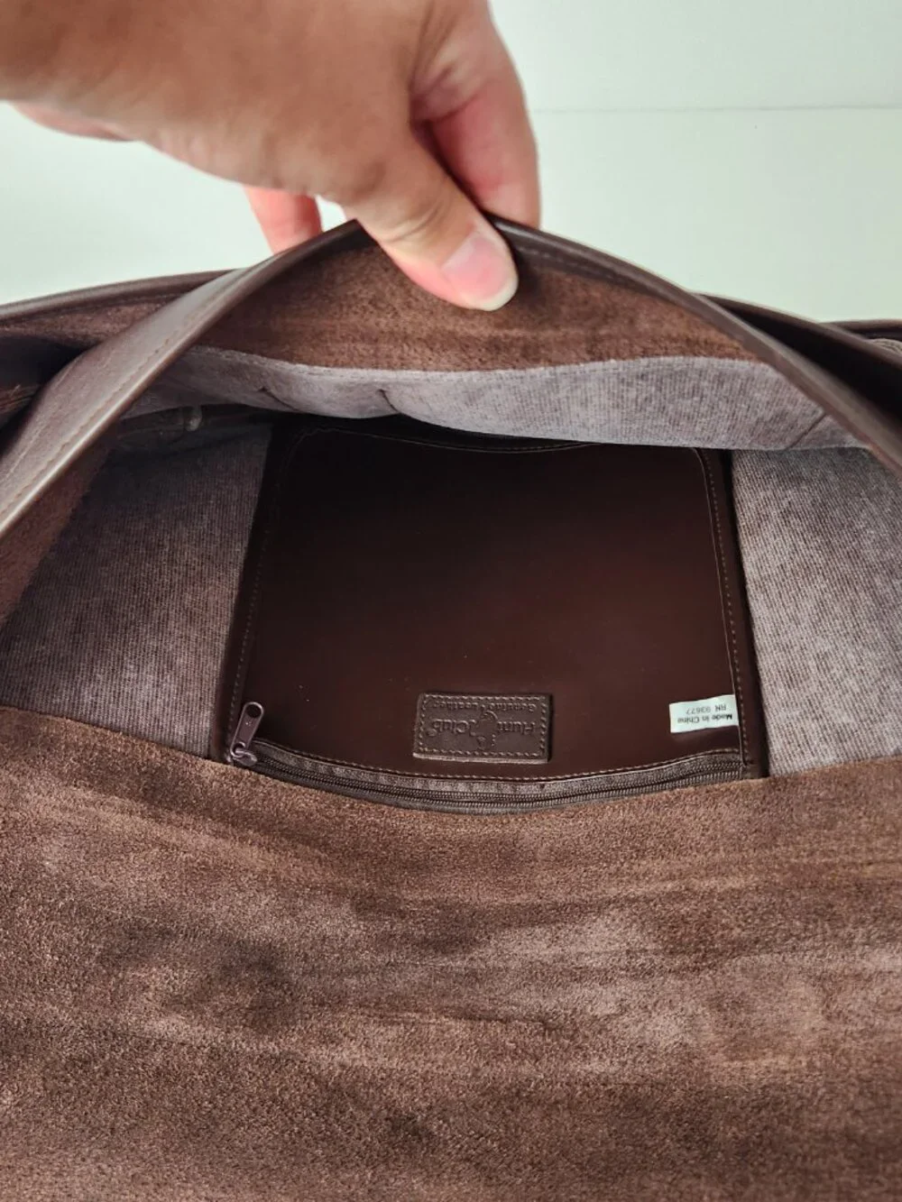 Hunt Club Messenger Bag Vintage Brown Leather Brass Turn Lock Removable Strap